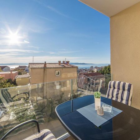 Apartments Crystal Makarska Szoba fotó