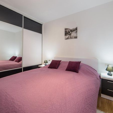 Apartments Crystal Makarska Szoba fotó