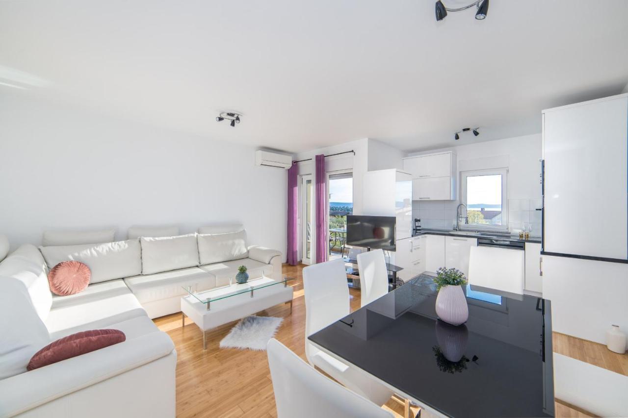 Apartments Crystal Makarska Kültér fotó