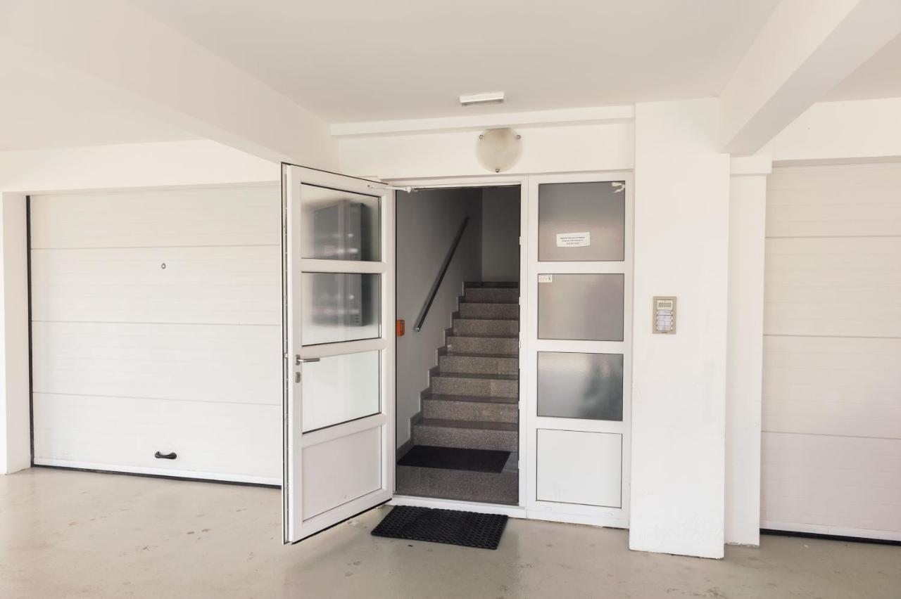 Apartments Crystal Makarska Kültér fotó