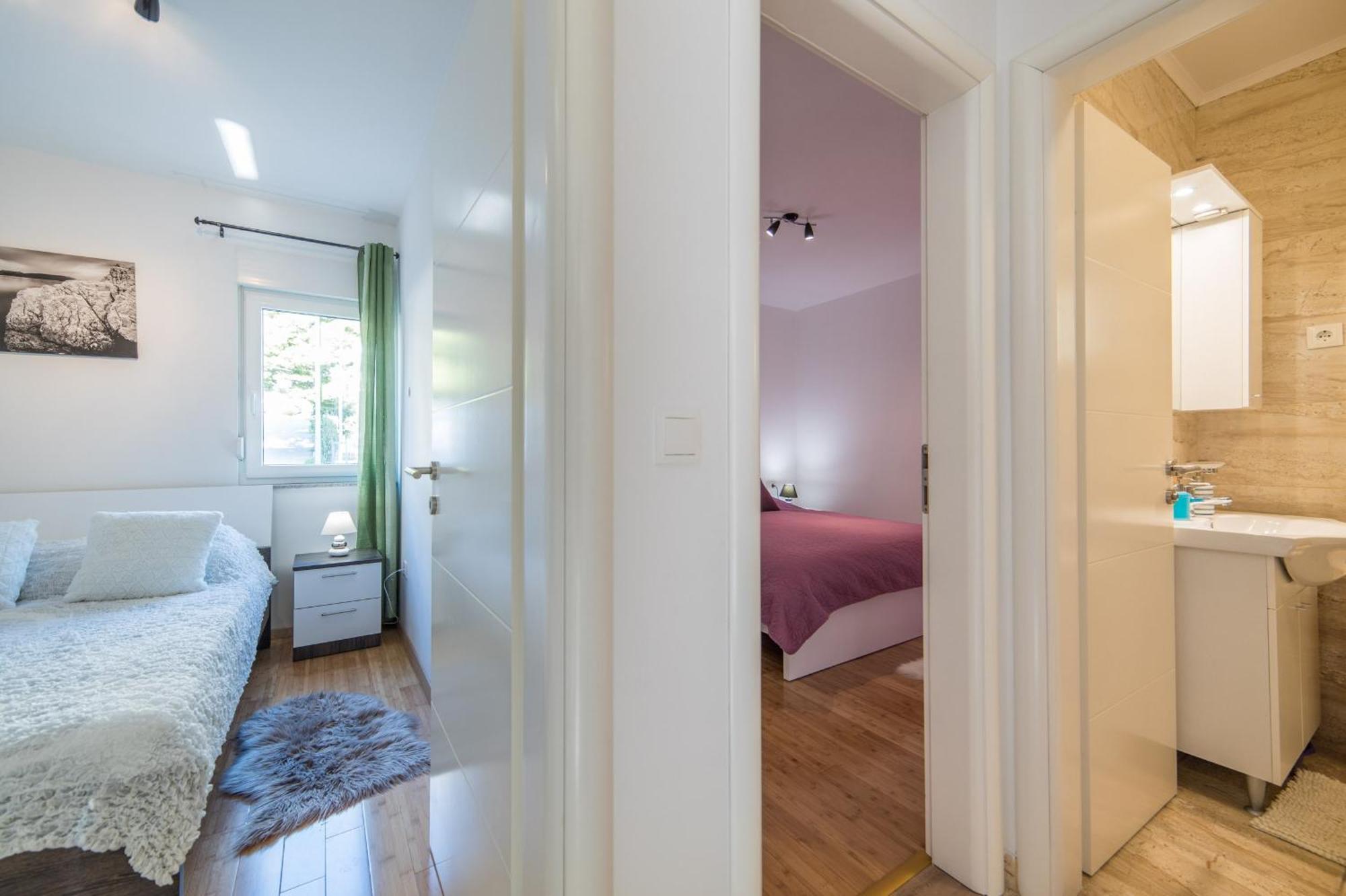 Apartments Crystal Makarska Szoba fotó